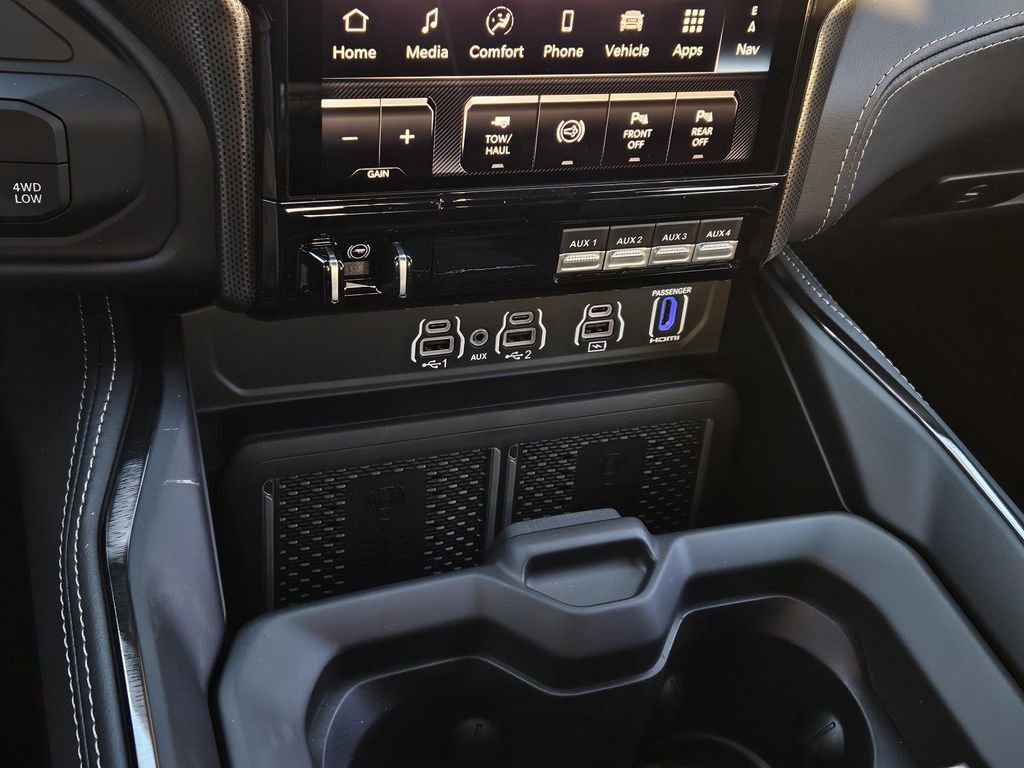 New 2026 RAM 2500 Limited image 24