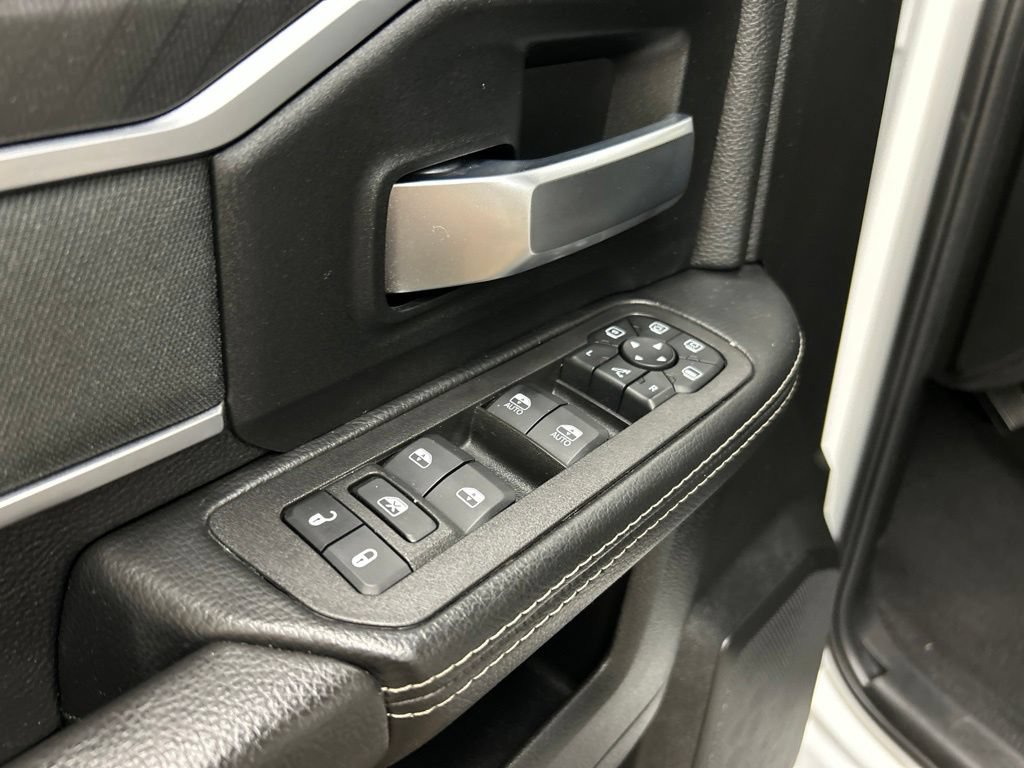 Used 2025 RAM 2500 Big Horn AWD/4WD image 26