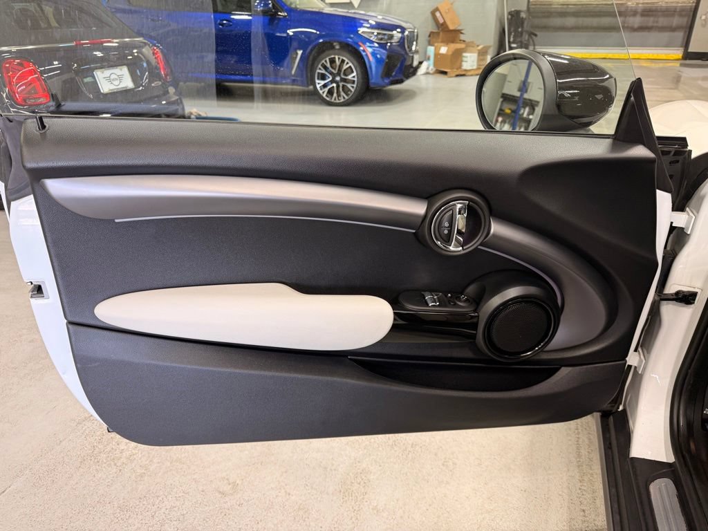 Used 2024 MINI Cooper S FWD image 10