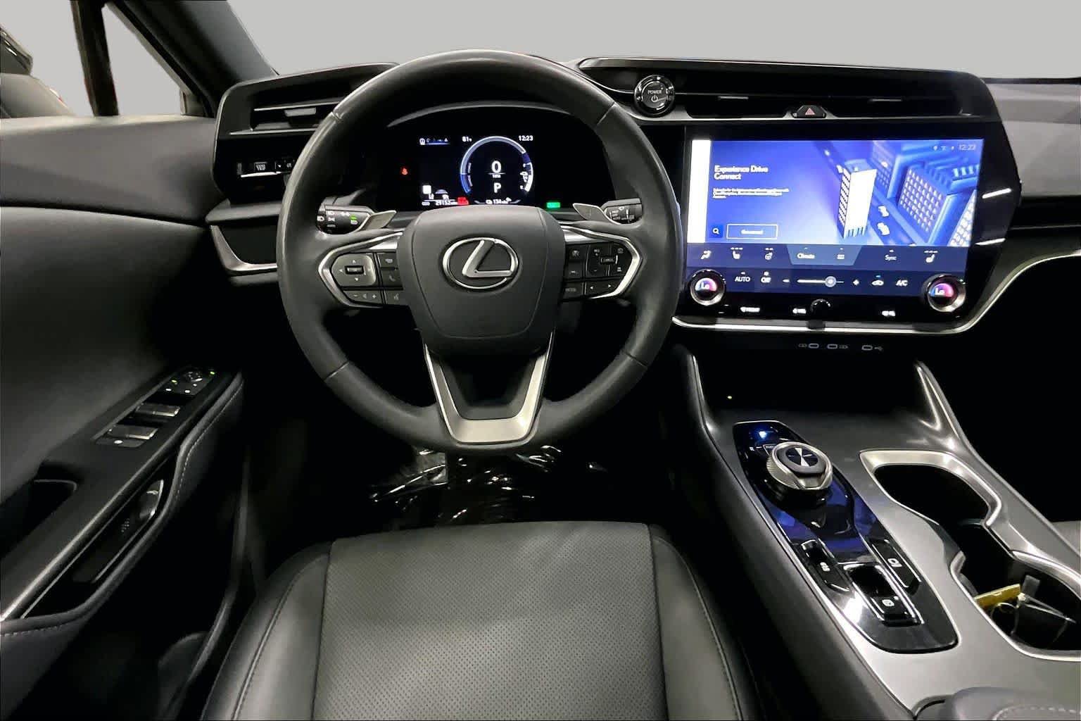 Used 2024 Lexus RZ 300e Premium FWD image 6
