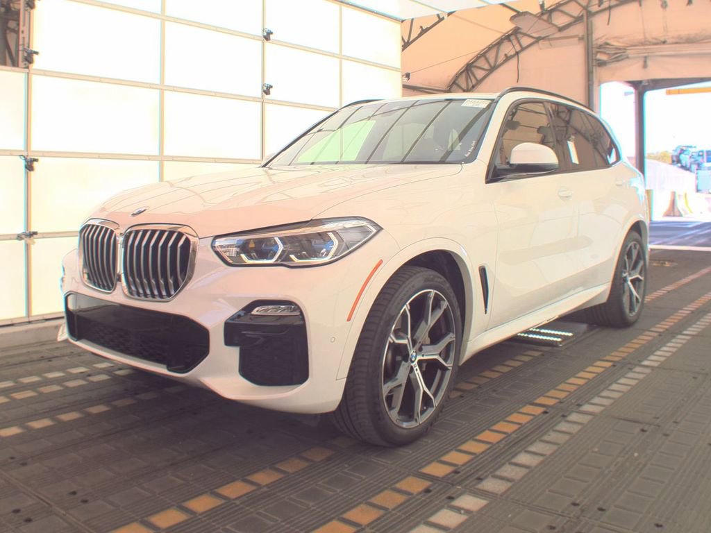 Used 2021 BMW X5 xDrive40i w/ M Sport Package AWD/4WD image 1
