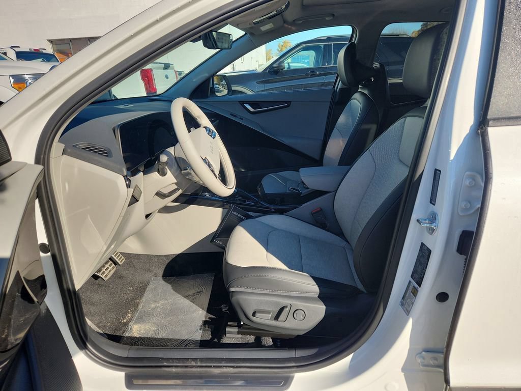 New 2025 Kia Niro Wave w/ Wave Preserve Package FWD image 9