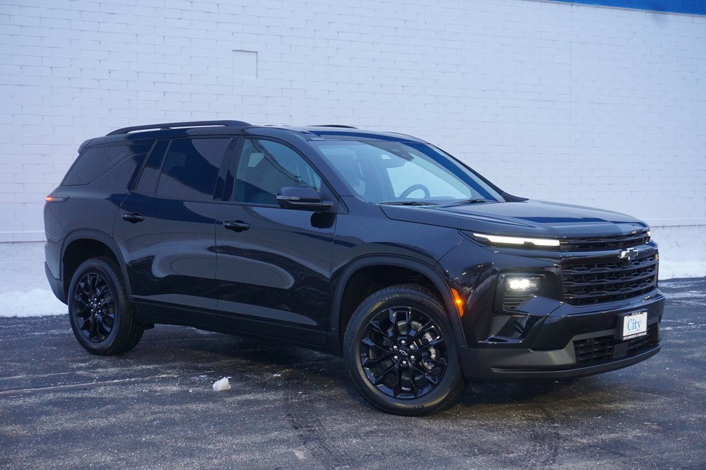 New 2026 Chevrolet Traverse LT w/ Midnight/Sport Edition image 3