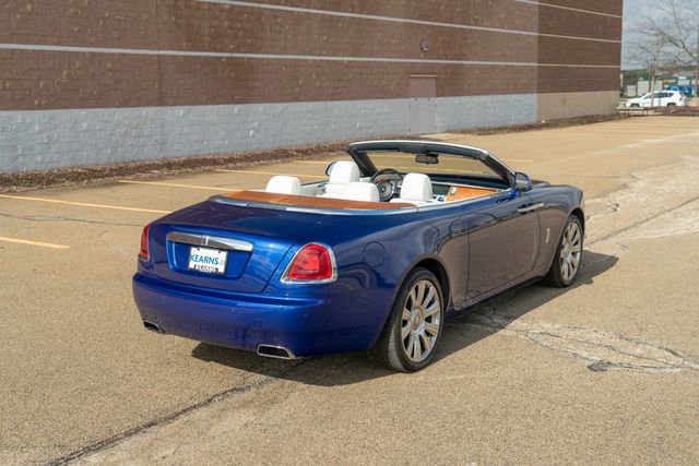 Used 2017 Rolls-Royce Dawn RWD image 41