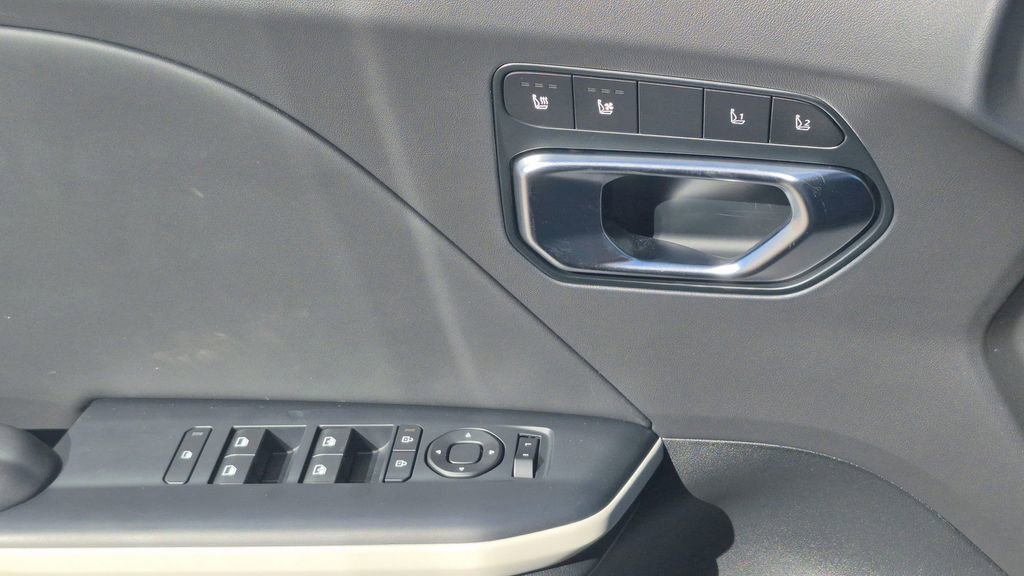 New 2025 Kia K4 GT-Line w/ GT-Line Premium Package image 7