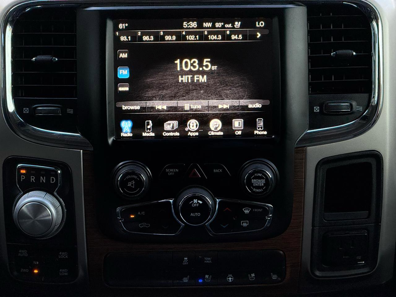 Used 2017 RAM 1500 Laramie image 17