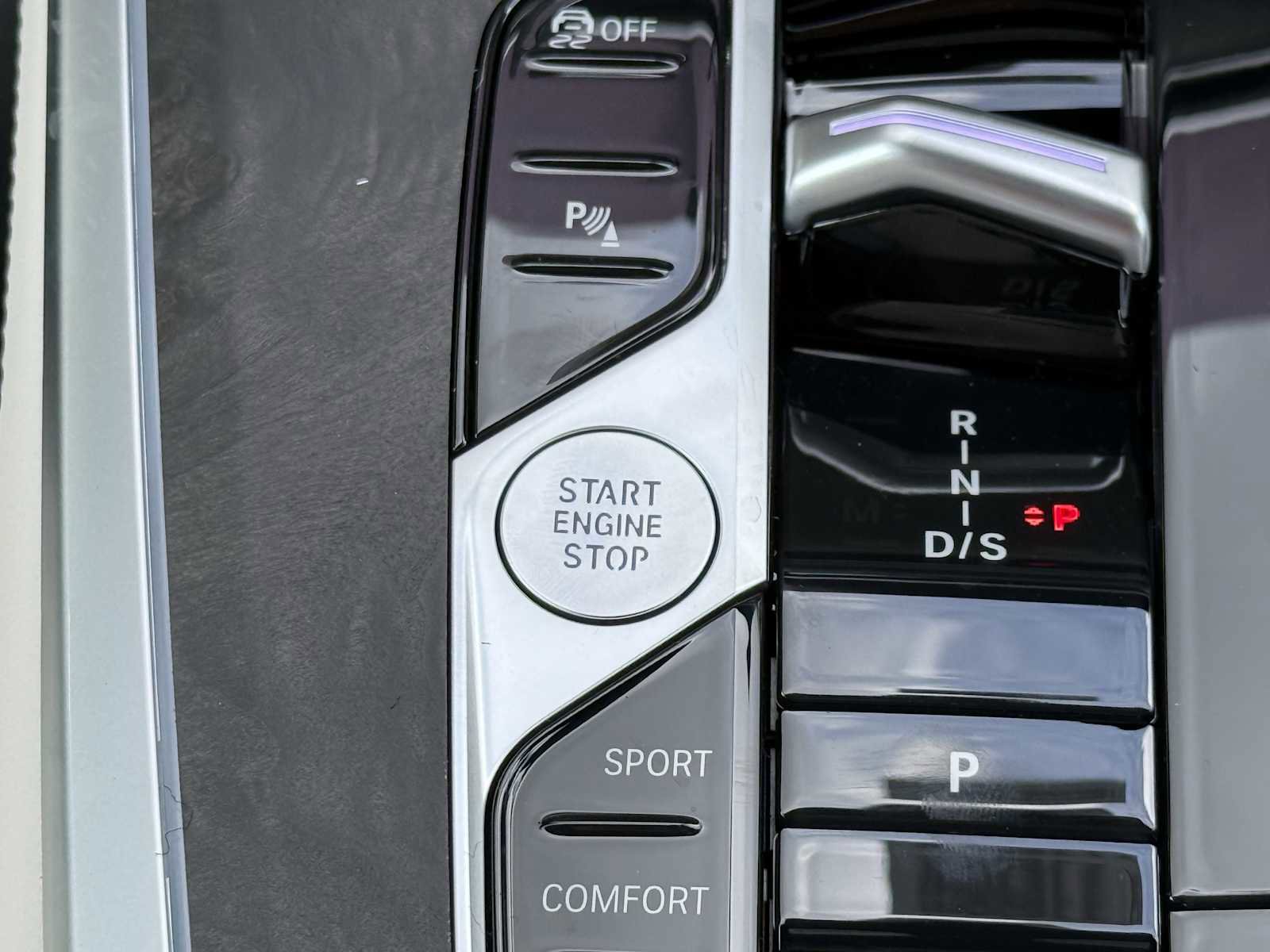 New 2026 BMW X5 xDrive40i w/ M Sport Package image 19