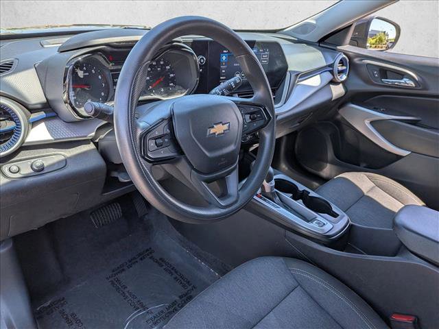 Used 2024 Chevrolet Trax LS w/ LS Convenience Package image 12