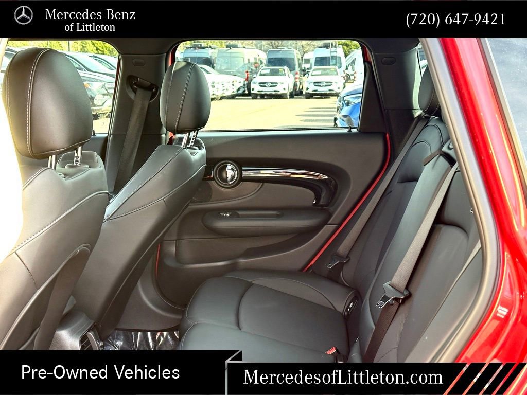 Used 2022 MINI Cooper Clubman S w/ Premium Package image 18