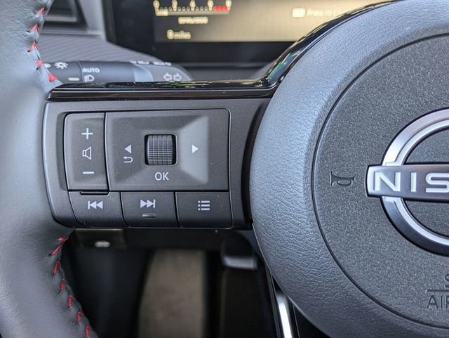 New 2026 Nissan Kicks SR FWD image 18