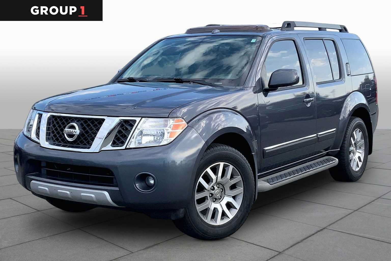 Used 2012 Nissan Pathfinder LE w/ DVD Entertainment Pkg