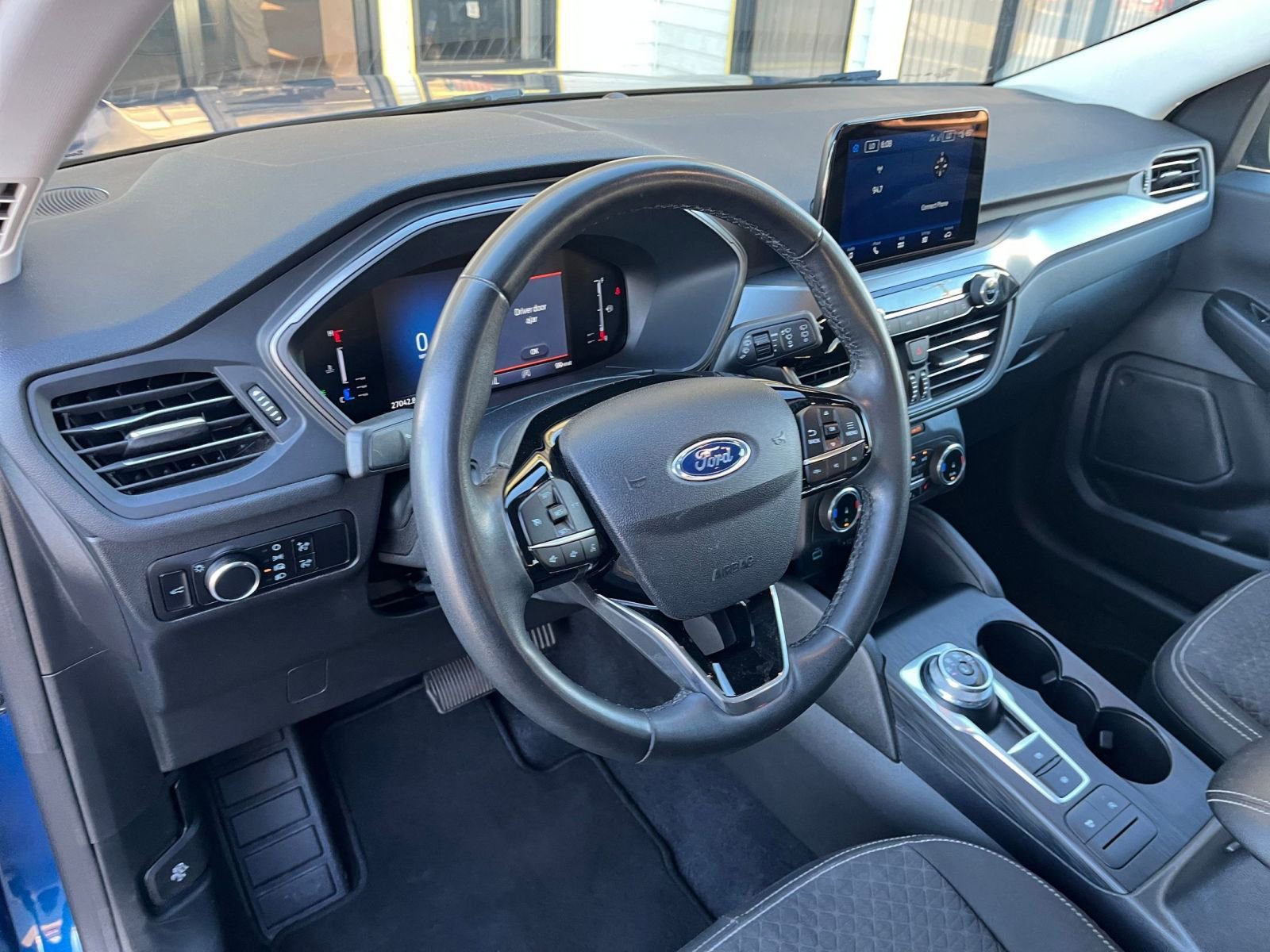 Used 2023 Ford Escape Active image 34