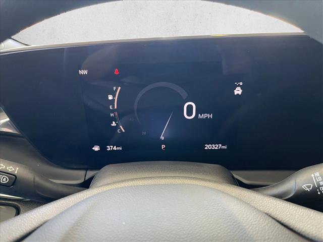 Used 2025 Buick Envista Preferred image 14