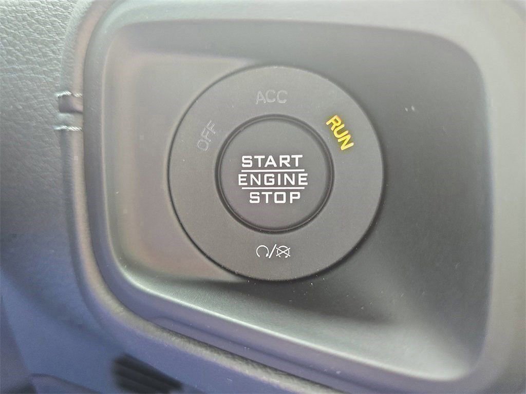 New 2025 Jeep Wrangler Unlimited Rubicon 392 image 22