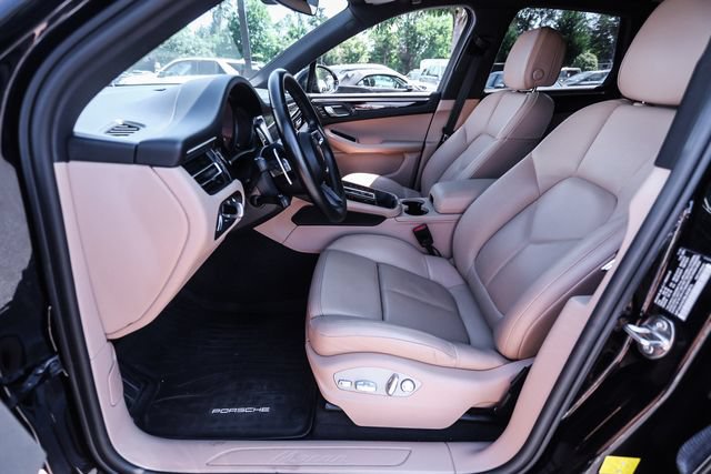 Used 2022 Porsche Macan AWD/4WD image 61