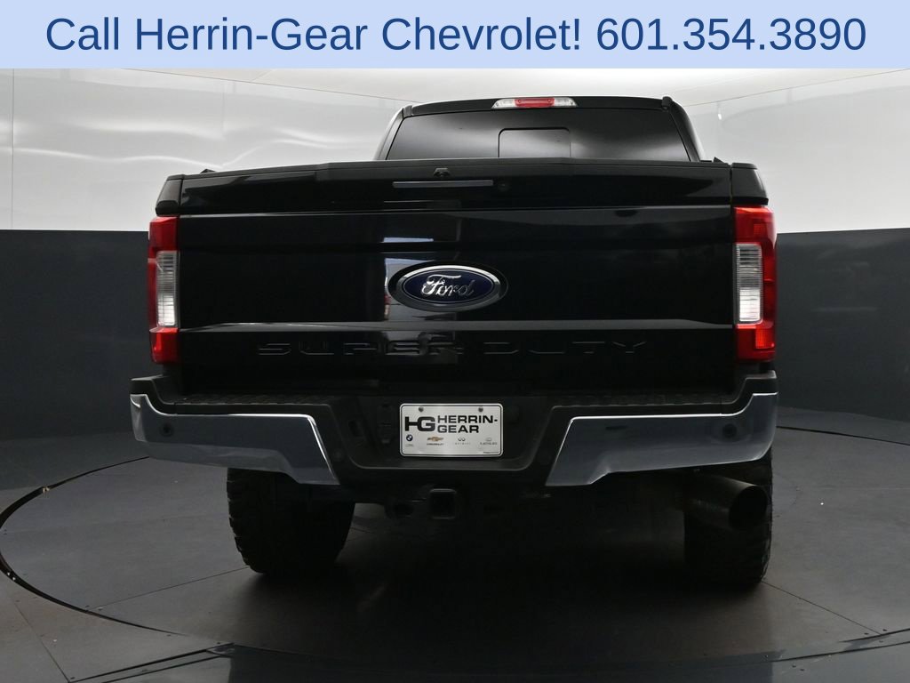 Used 2019 Ford F250 Lariat w/ Lariat Ultimate Package AWD/4WD image 6