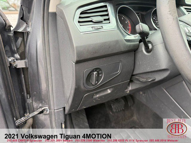 Used 2021 Volkswagen Tiguan S AWD/4WD image 14