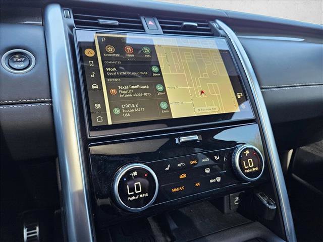 Used 2024 Land Rover Discovery Metropolitan Edition image 15