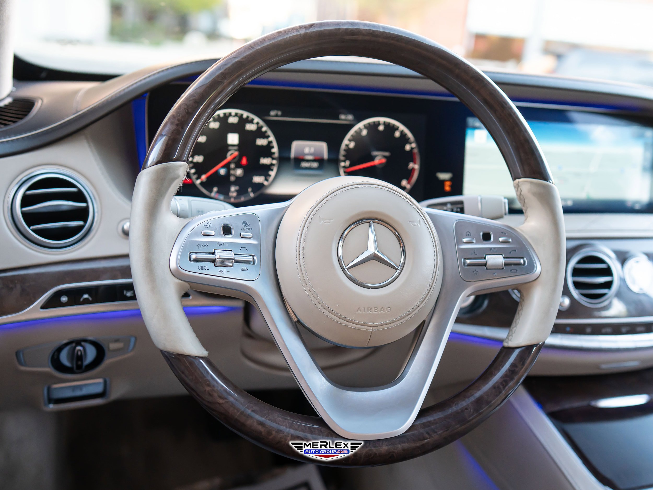 Used 2018 Mercedes-Benz S 560 4MATIC Sedan image 23