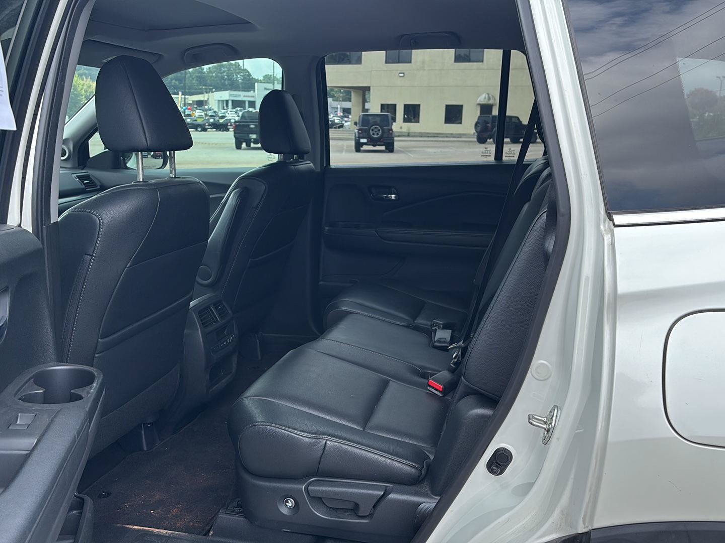 Used 2017 Honda Pilot EX-L image 7