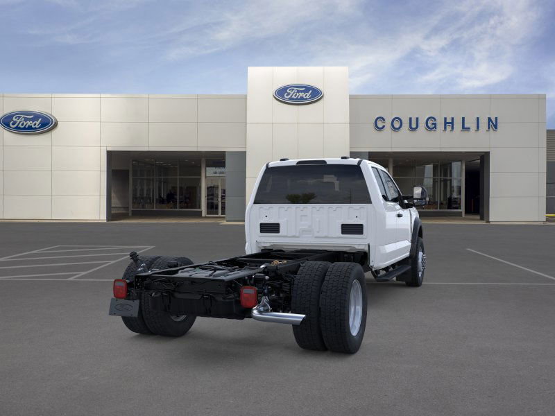 New 2025 Ford F550 4x4 SuperCab Super Duty w/ XLT Value Package image 8