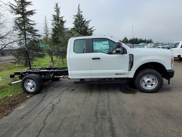New 2026 Ford F350 XL image 4