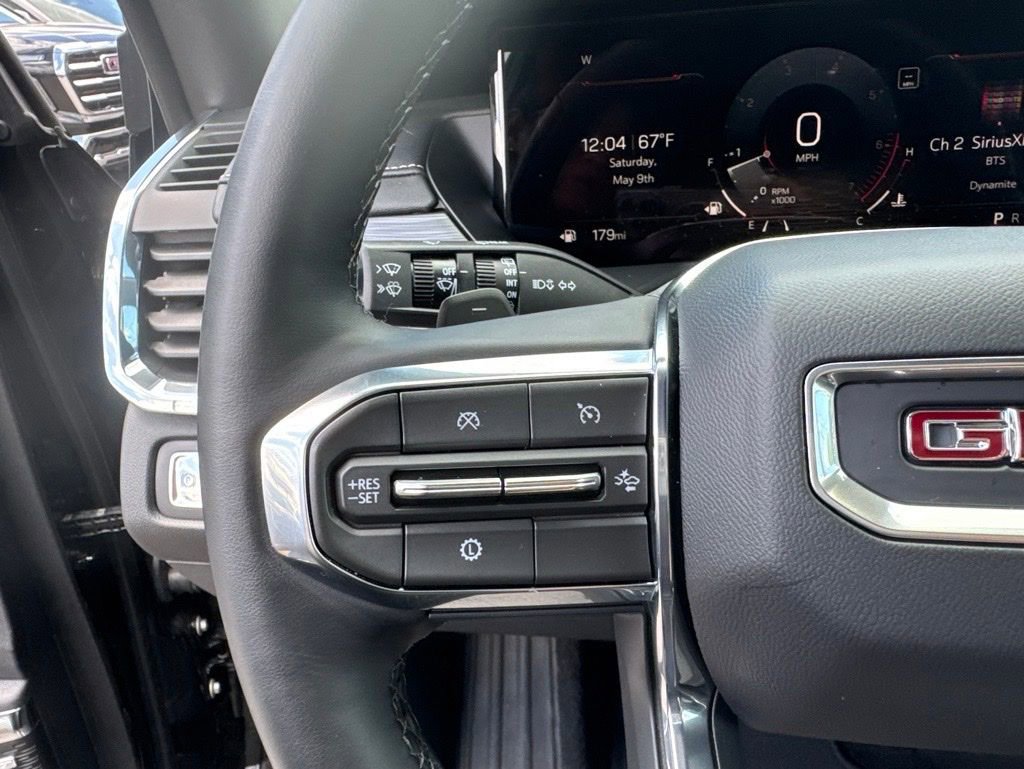 Used 2025 GMC Acadia Elevation FWD image 14