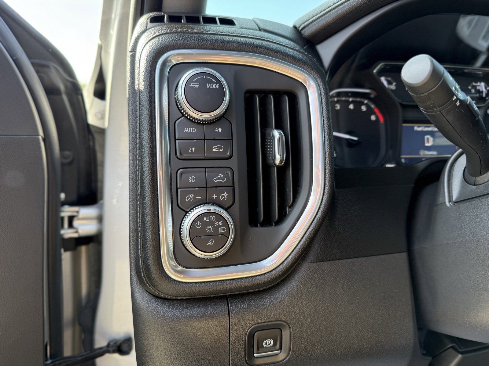 Used 2020 GMC Sierra 1500 SLT w/ SLT Premium Package image 22