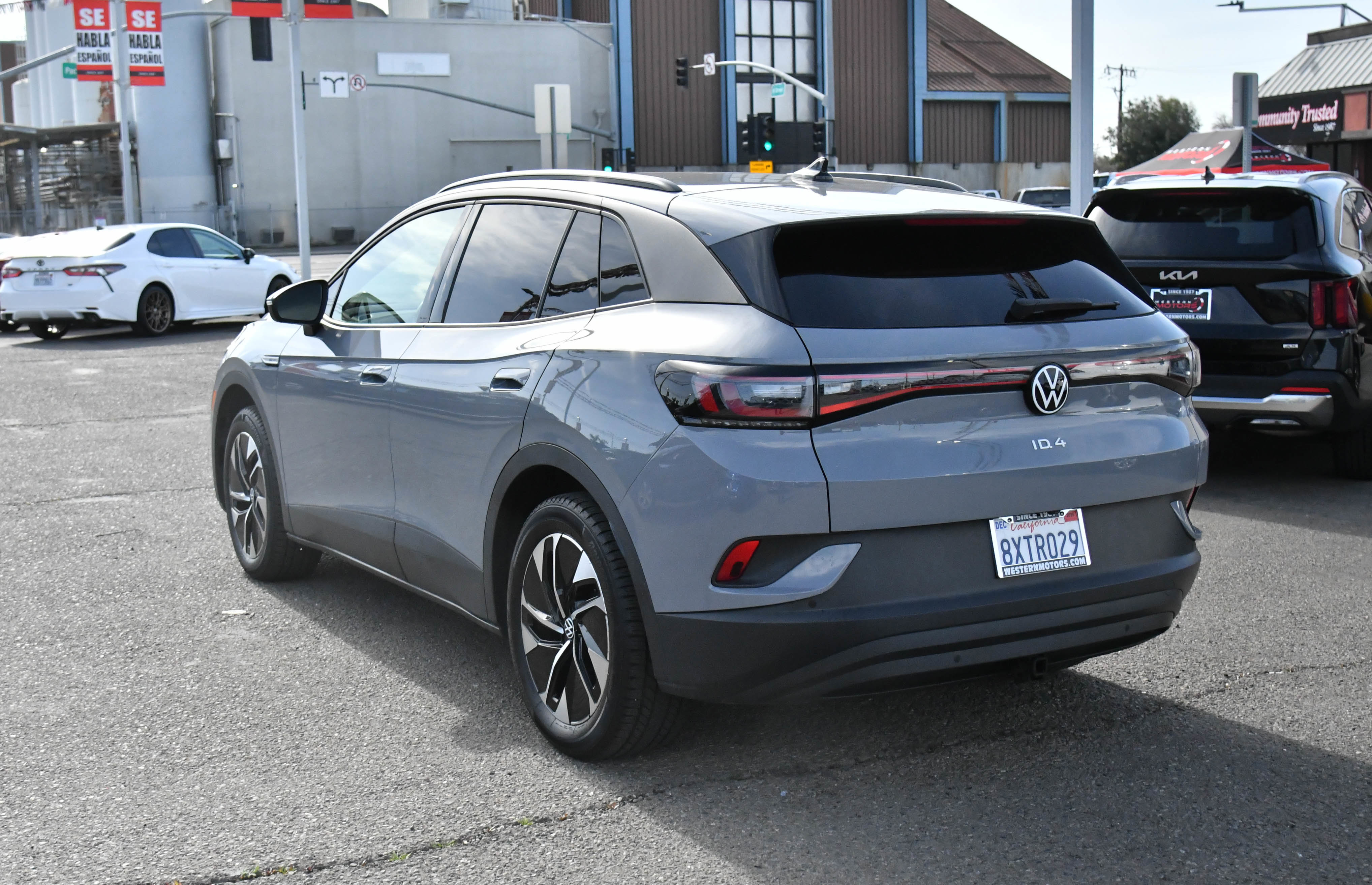 Used 2021 Volkswagen ID.4 Pro image 6