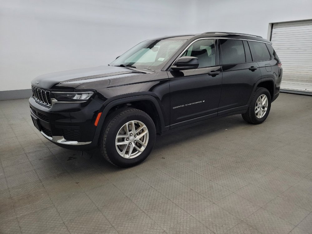 Used 2022 Jeep Grand Cherokee L Laredo w/ Luxury Tech Group I AWD/4WD image 2
