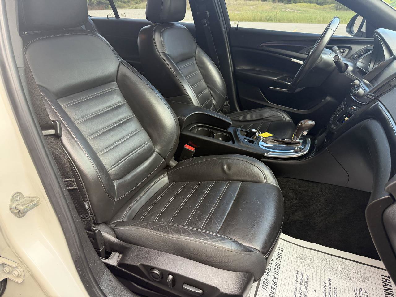 Used 2014 Buick Regal GS w/ Driver Confidence Package #2 AWD/4WD image 26