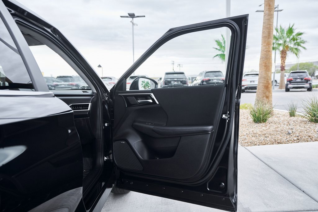 Used 2025 Mitsubishi Outlander ES image 14