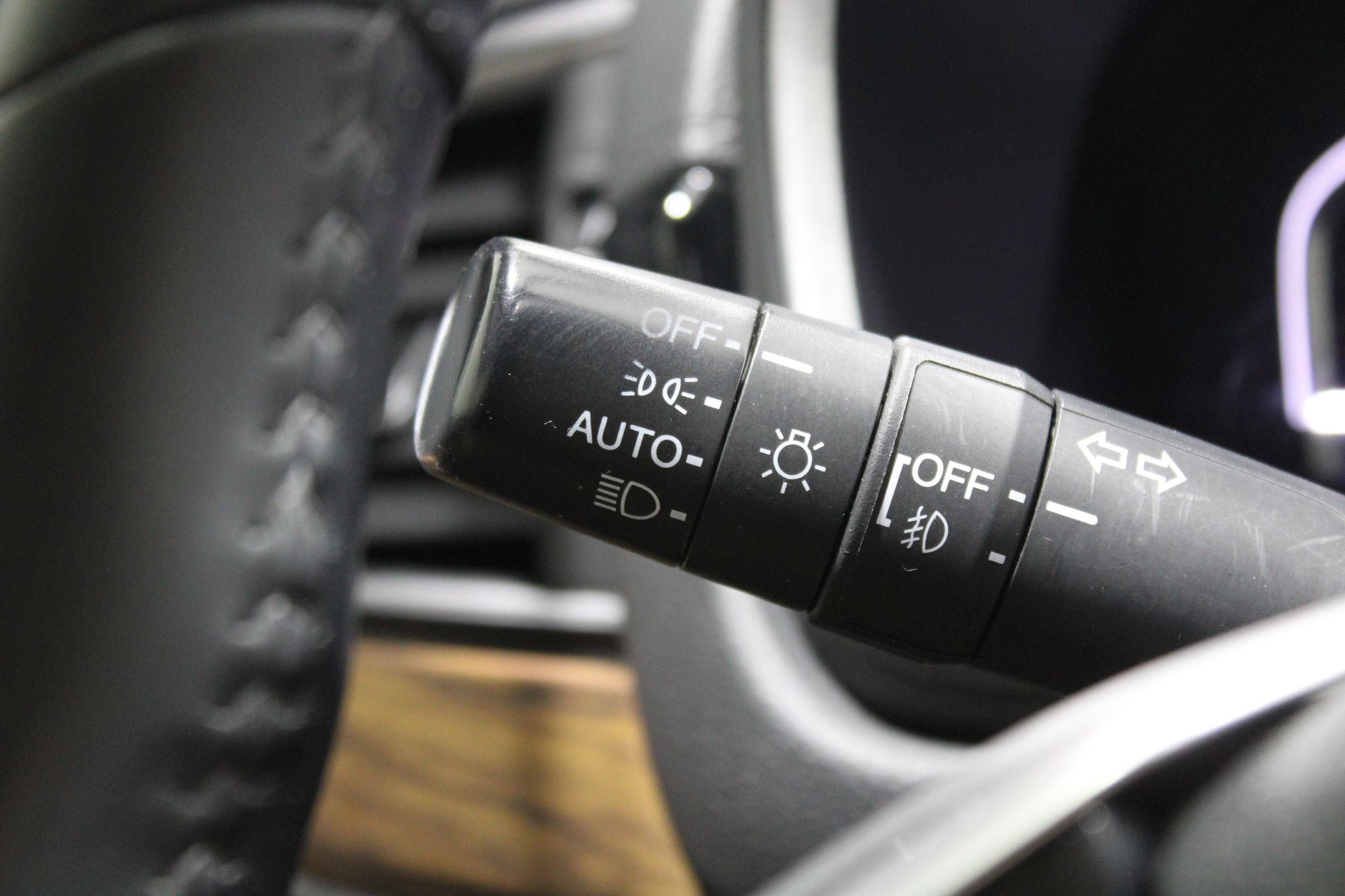 Used 2018 Honda CR-V EX-L image 41