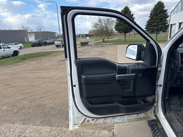 Used 2020 Ford F150 XLT w/ Equipment Group 302A Luxury AWD/4WD image 11