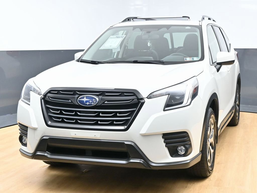 Used 2024 Subaru Forester Premium image 5