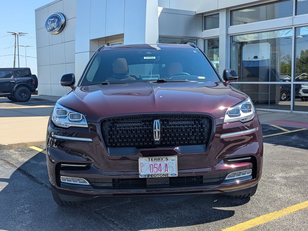 Used 2024 Lincoln Aviator Black Label w/ Jet Package AWD/4WD image 8