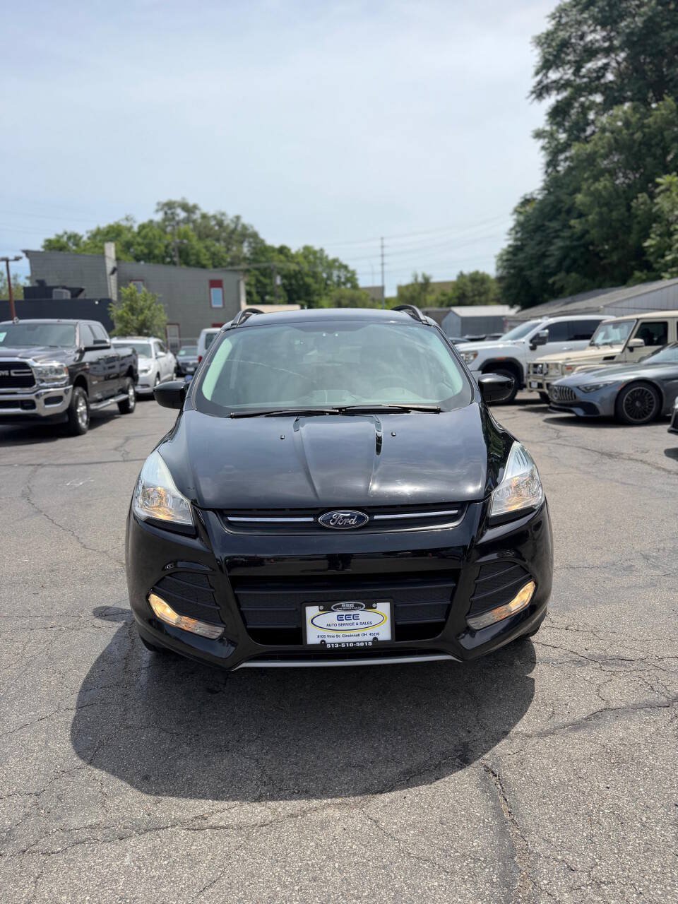 Used 2016 Ford Escape SE w/ Equipment Group 201A FWD image 3