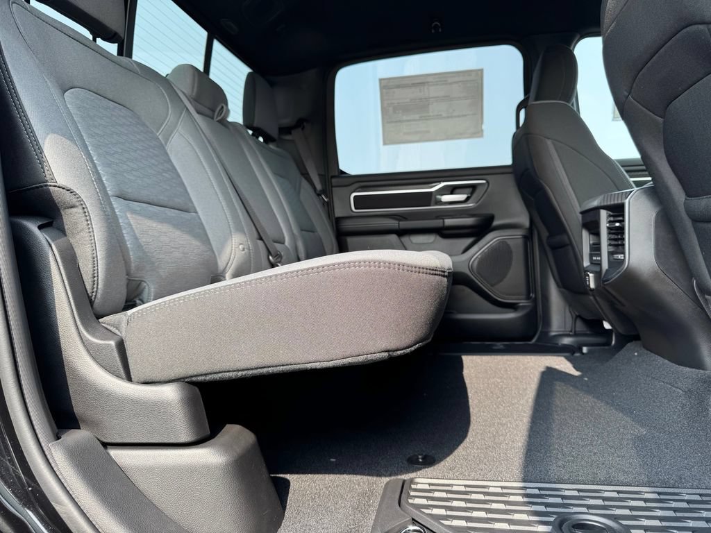 New 2026 RAM 1500 4x4 Crew Cab image 13