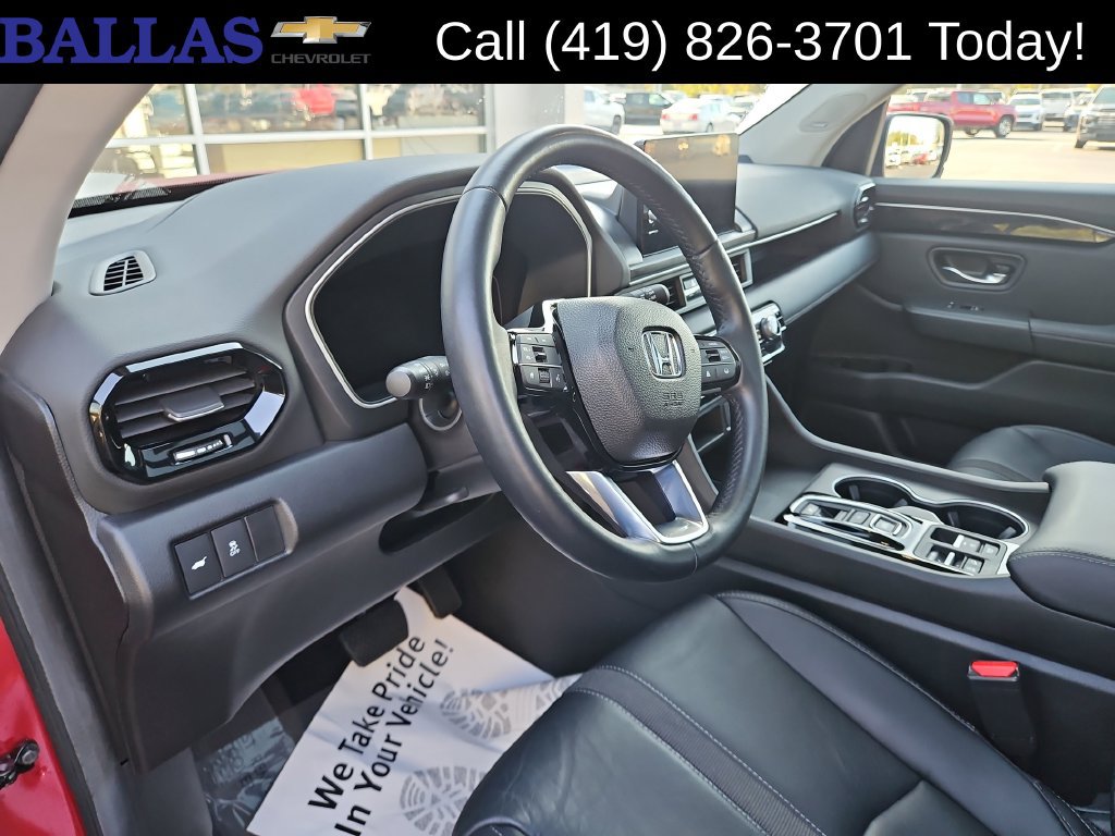 Used 2023 Honda Pilot Touring image 12
