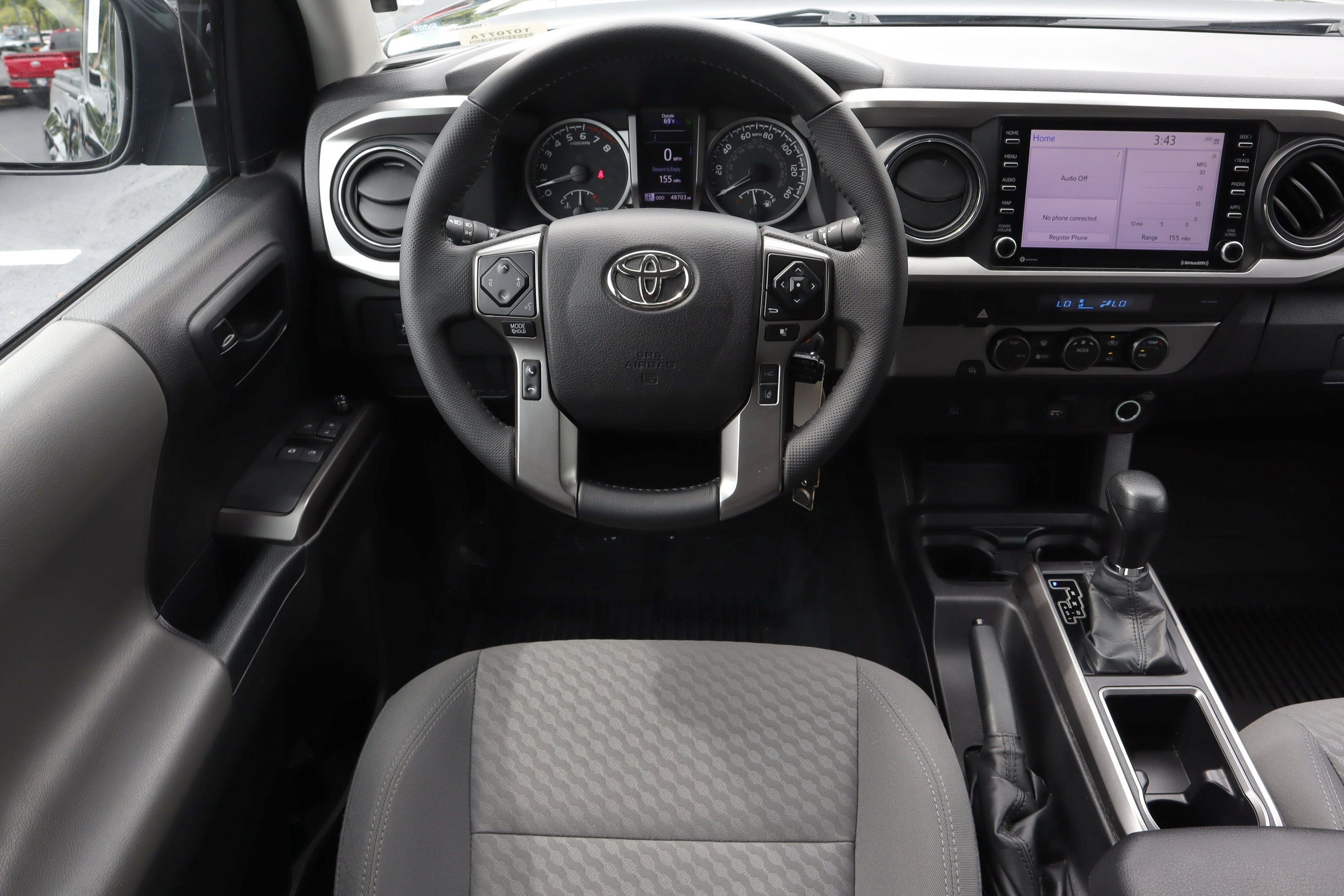 Used 2022 Toyota Tacoma SR5 RWD image 29