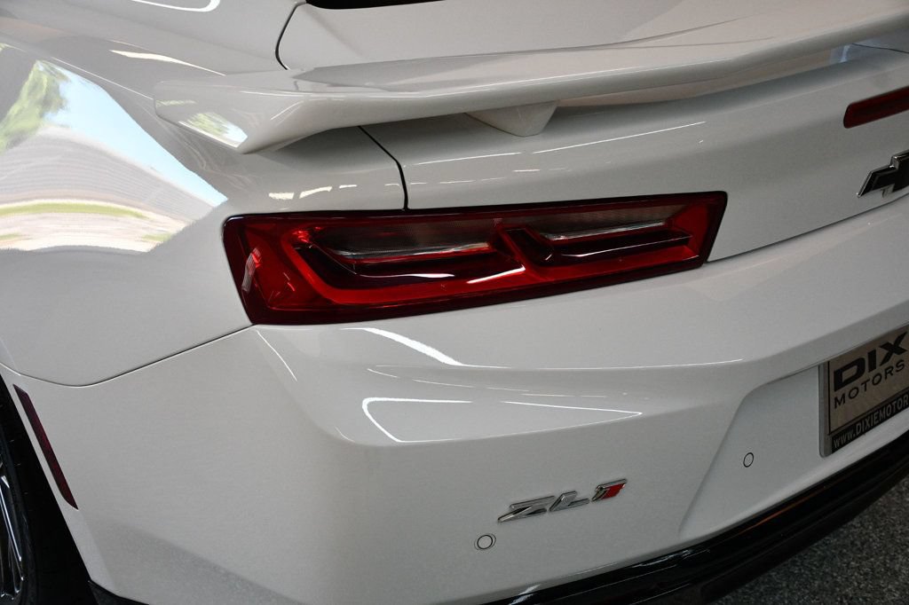 Used 2018 Chevrolet Camaro ZL1 RWD image 13