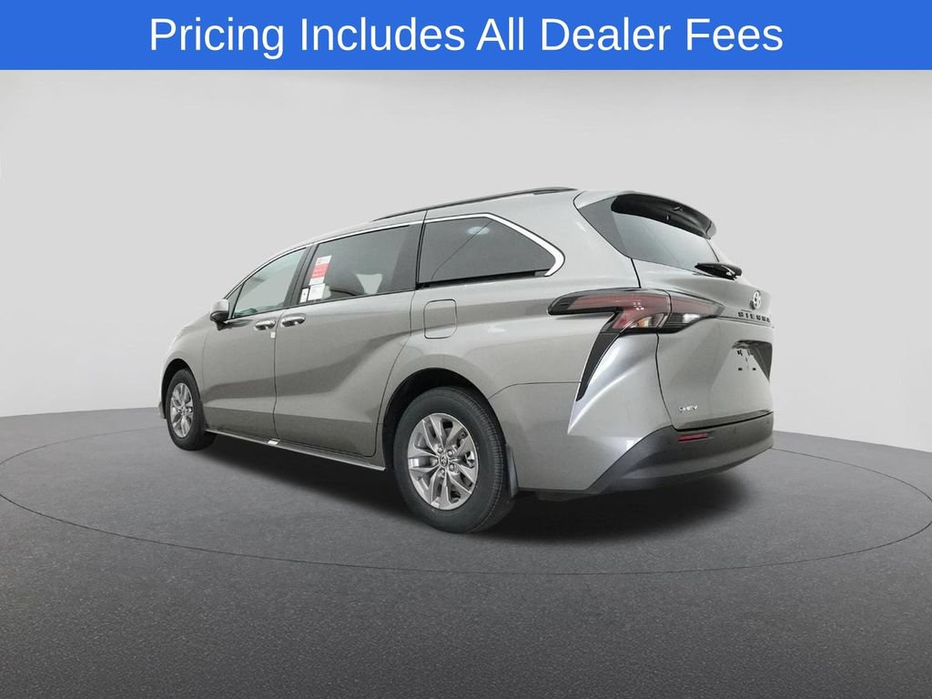 New 2026 Toyota Sienna XLE FWD image 21