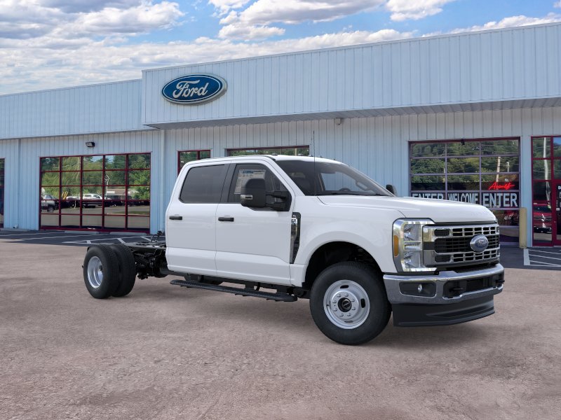 New 2026 Ford F350 XL w/ XL Chrome Package AWD/4WD image 7