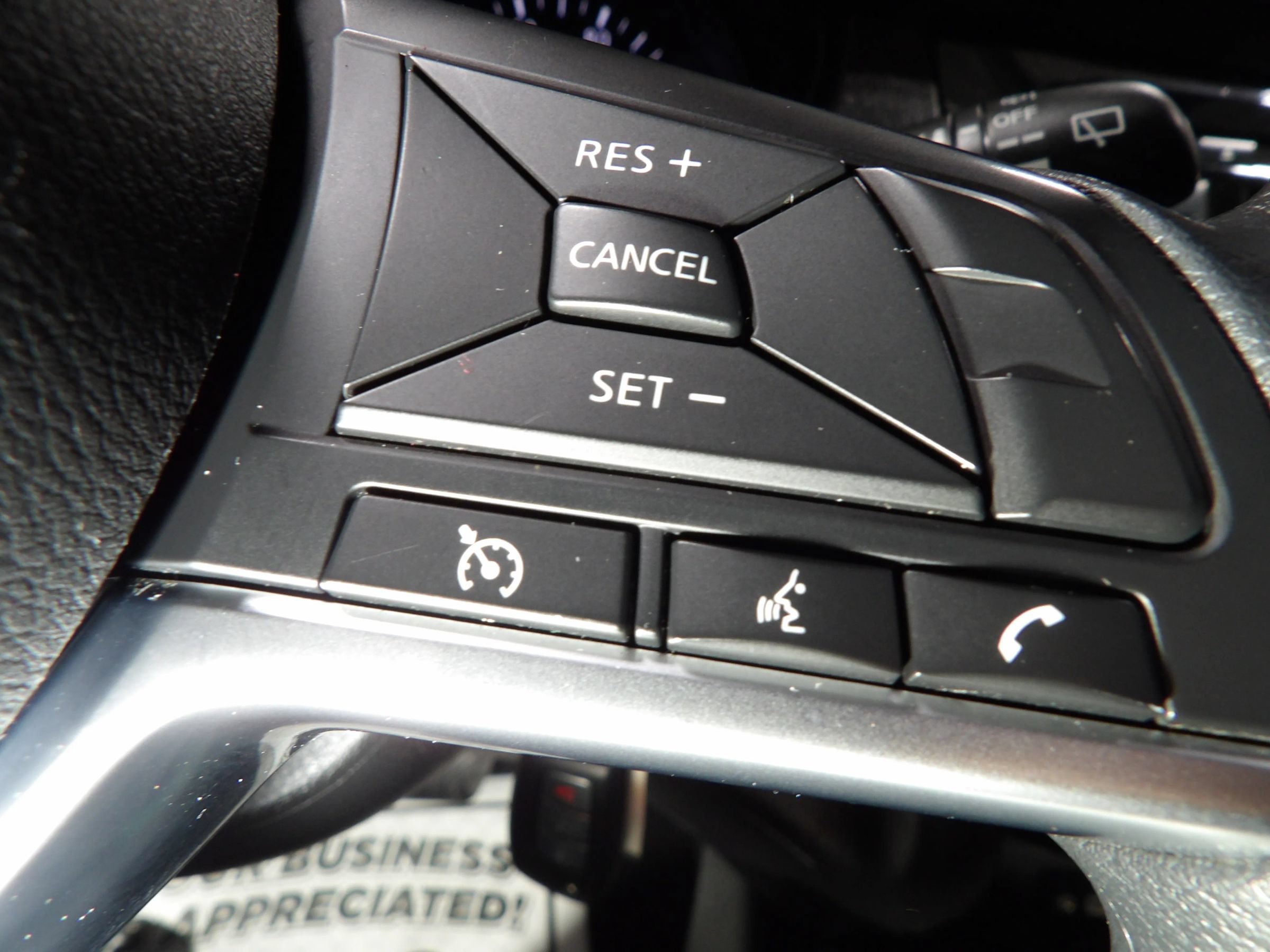 Used 2022 Nissan Rogue Sport S FWD image 18