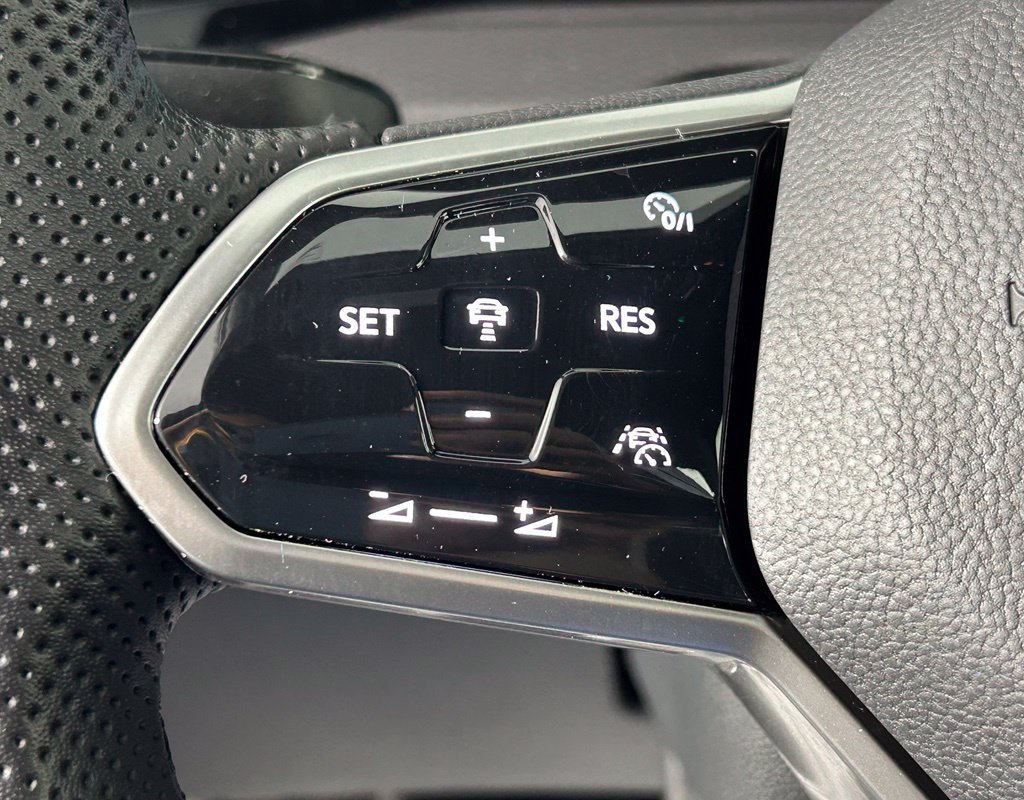 Used 2023 Volkswagen GTI S FWD image 27