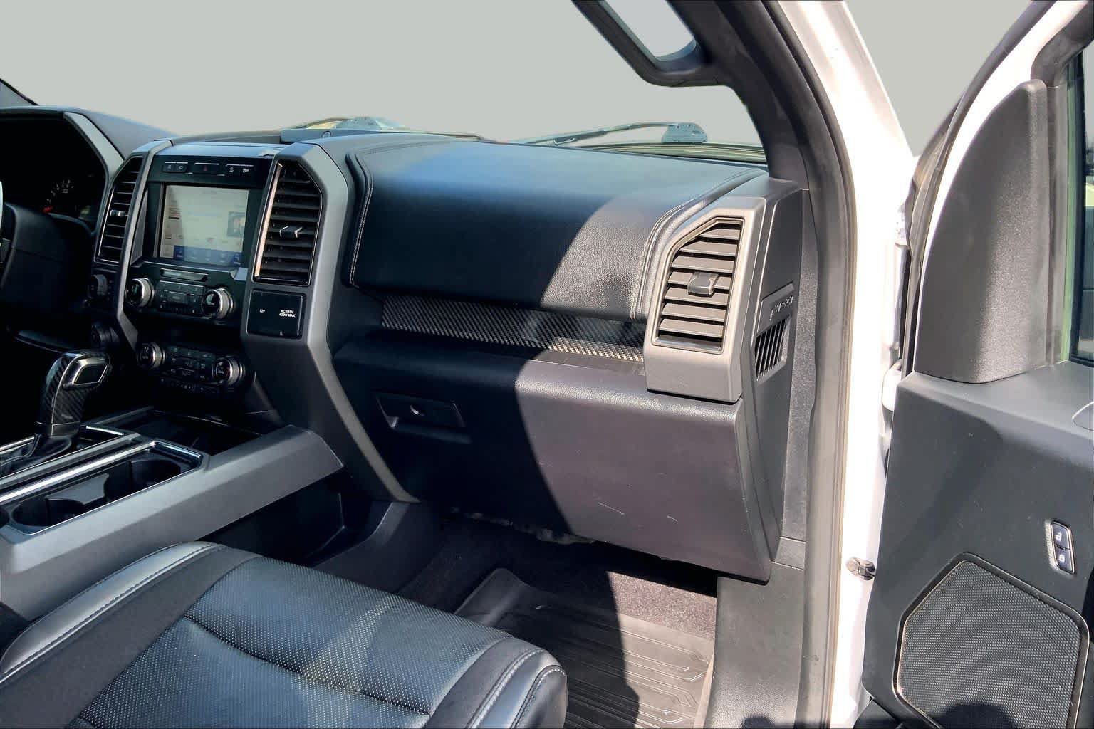 Used 2019 Ford F150 Raptor w/ Equipment Group 802A Luxury AWD/4WD image 19