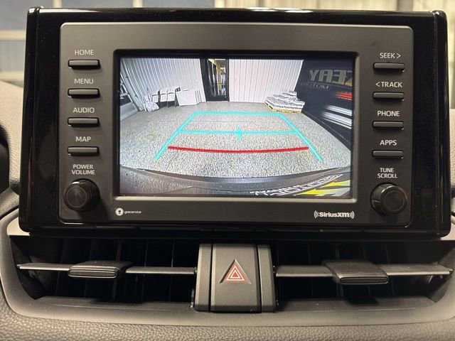 Used 2020 Toyota RAV4 LE image 10