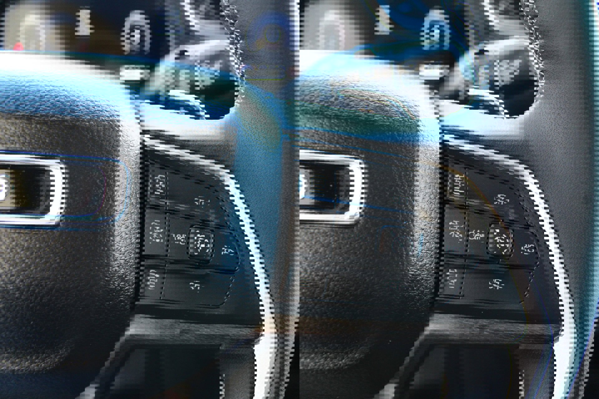 Used 2024 Jeep Grand Cherokee L Limited w/ Luxury Tech Group II image 41