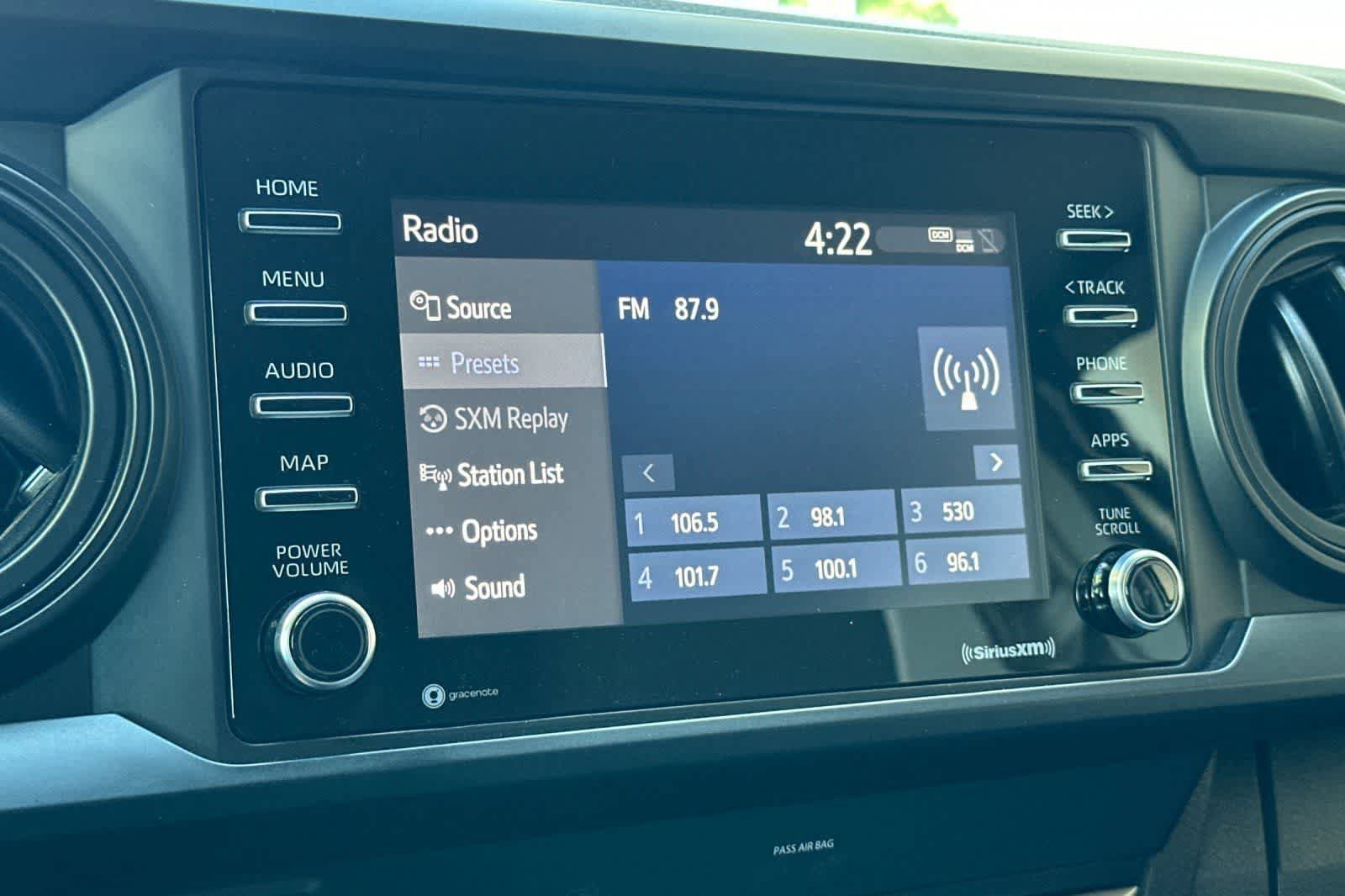 Used 2020 Toyota Tacoma SR AWD/4WD image 18