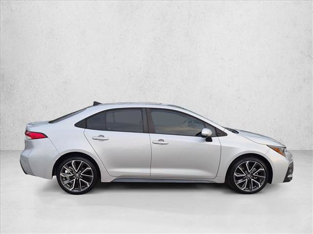Used 2022 Toyota Corolla SE FWD image 4